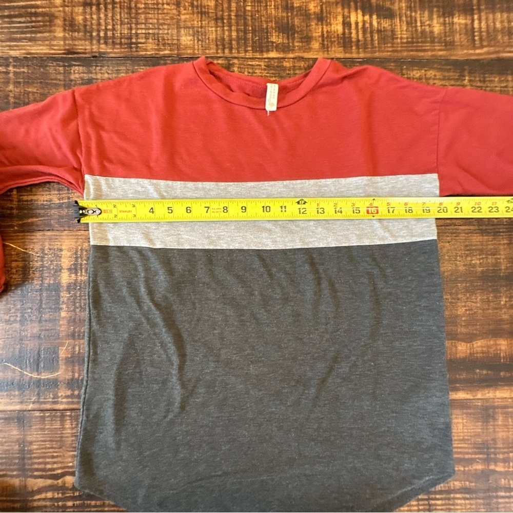 Flamingo Urban Long Sleeve Color Block Tee - Picture 3 of 5